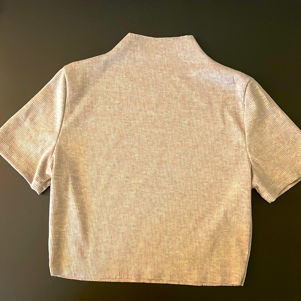 Crop top- Grey